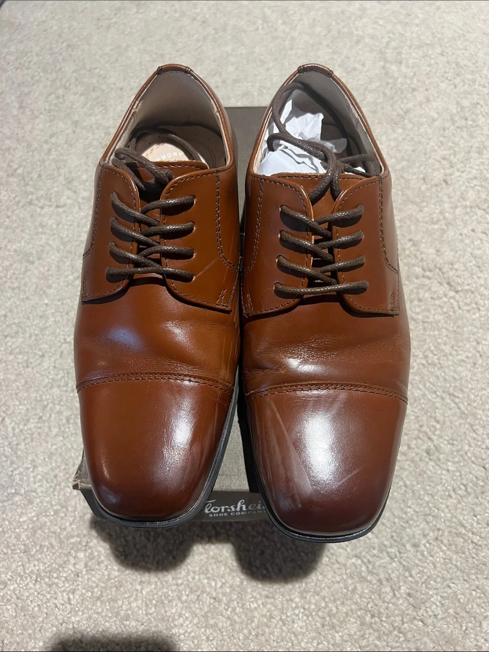 Florsheim Reveal Cap Toe Ox Derby Boys 4M Cognac Leather dress shoe like New